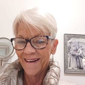 Meet your Posher, Jo ann